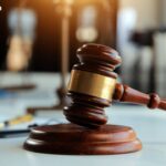 Meta reportedly delays mixed reality glasses until 2027